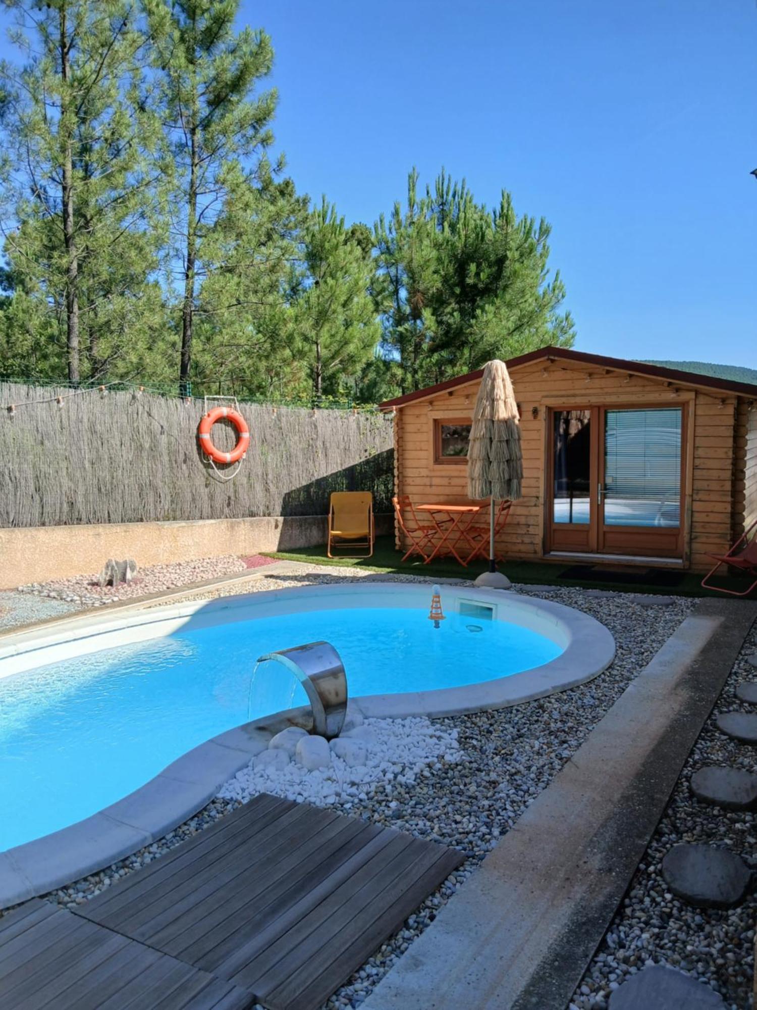 Chalet Charmant Avec Piscine Mercuer Ngoại thất bức ảnh